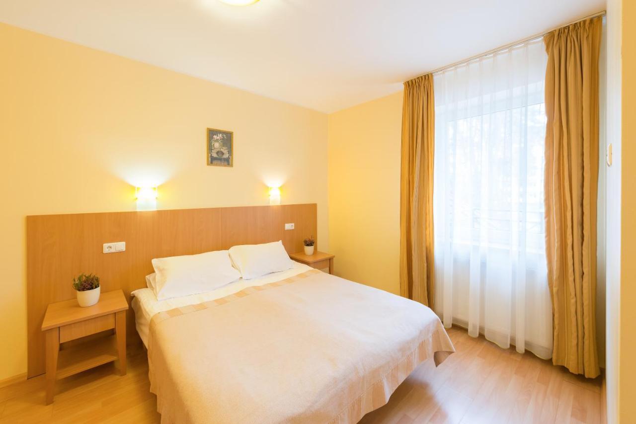 Hotel Vita Self Check In Друскининкай Экстерьер фото